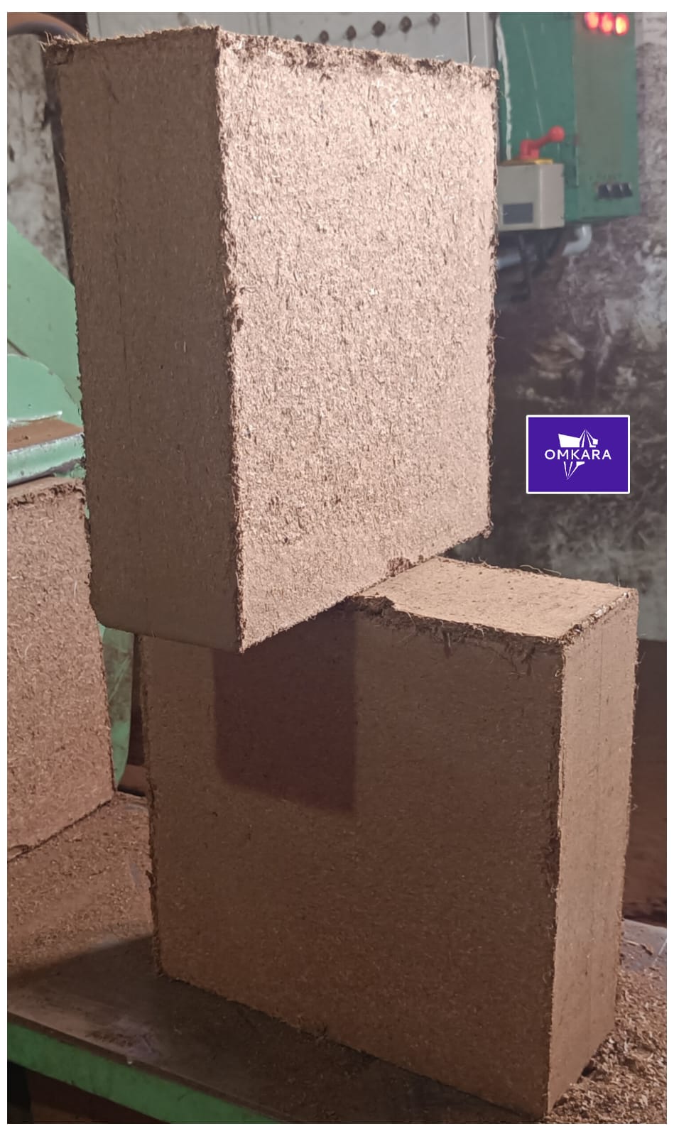 cocopeat washed 5kg blocks.jpeg